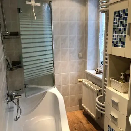 Neumann - Ein Ganzes Haus Fuer Ihren Urlaub! Hessenburg