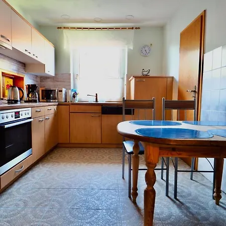 Apartmán Neumann - Ein Ganzes Haus Fuer Ihren Urlaub! Hessenburg