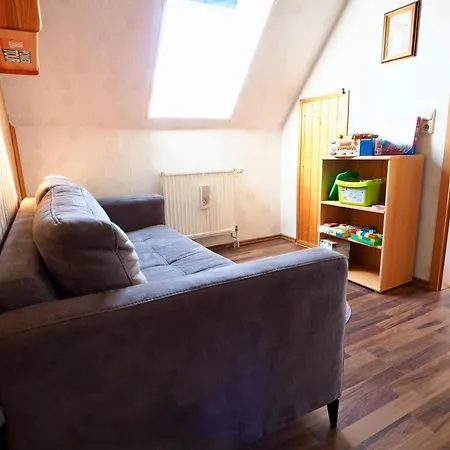Neumann - Ein Ganzes Haus Fuer Ihren Urlaub! Apartamento *