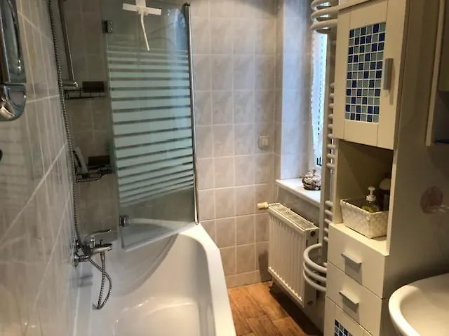 Neumann - Ein Ganzes Haus Fuer Ihren Urlaub! Hessenburg